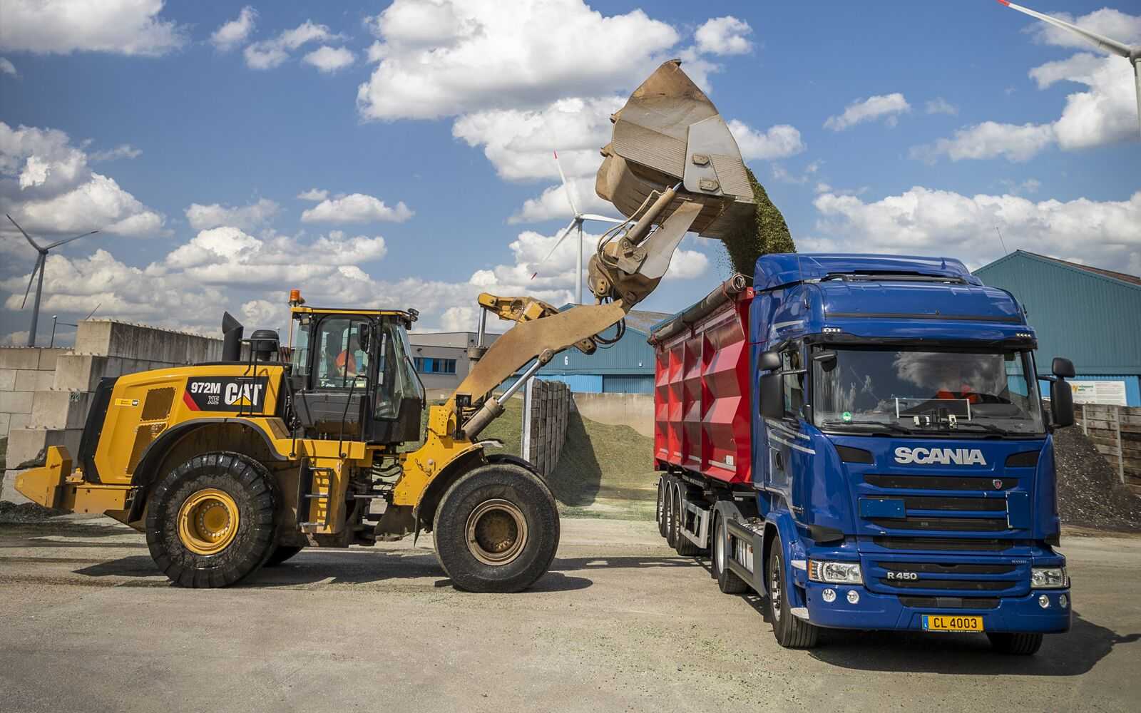 https://sibelco.getbynder.com/m/5320f3613f8bd590/large-Sib_EUR_BE_High5_025_1600x1000.jpg