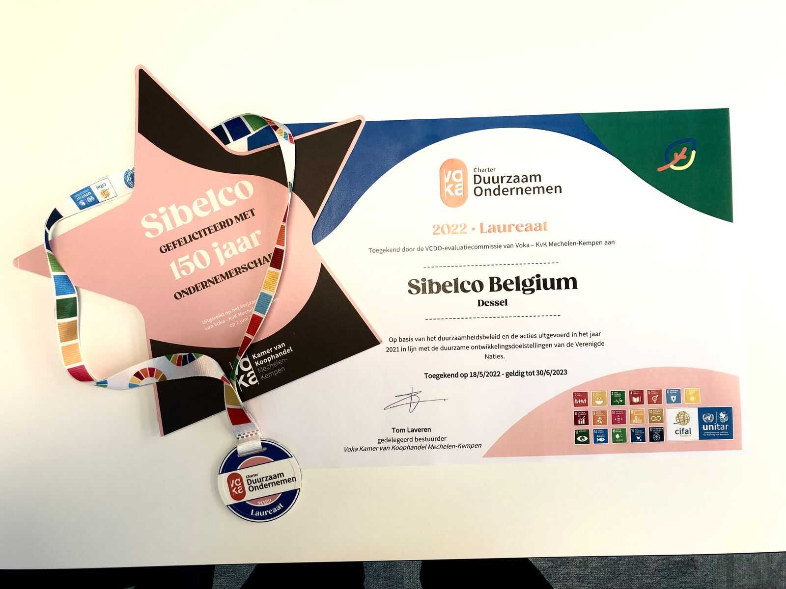 https://sibelco.getbynder.com/m/56207d7bba1a36b8/large-VOKA-award.jpg