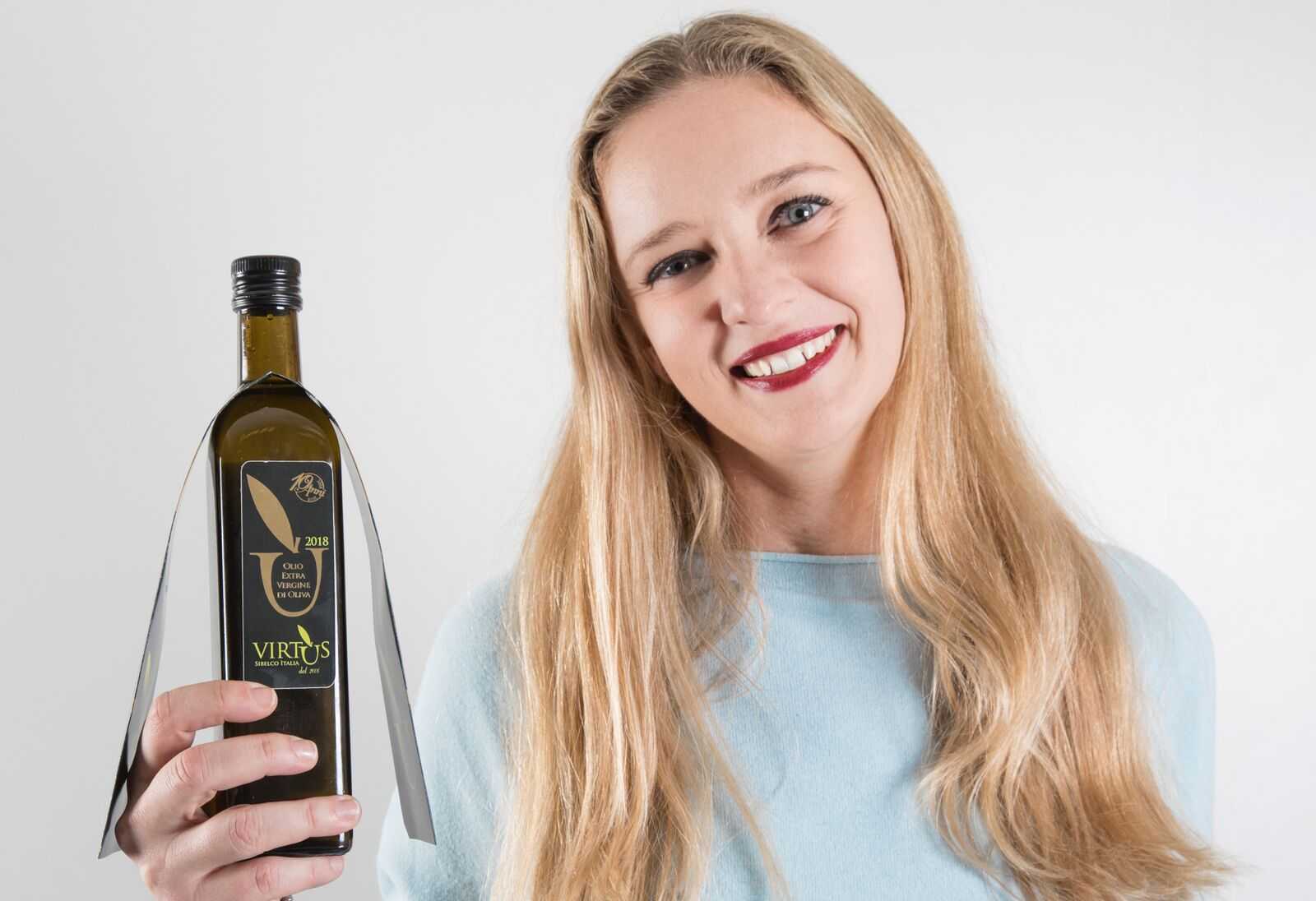 https://sibelco.getbynder.com/m/a4dd0c8e1ffcb27/large-lupara-olive-oil.jpg